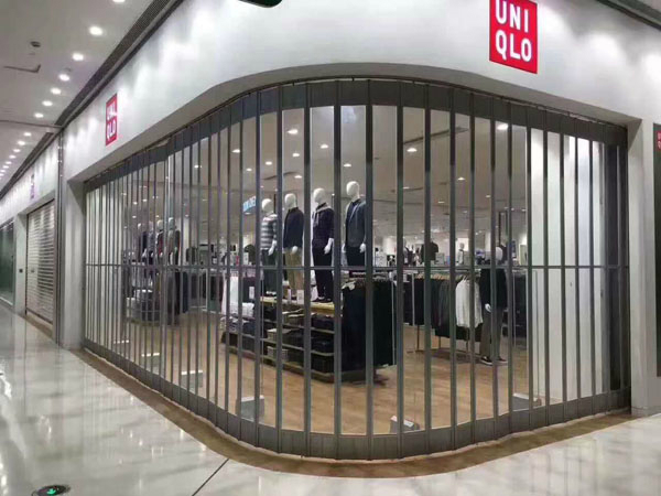 ?商場水晶折疊門